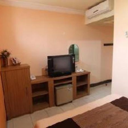 Patria Palace Hotel Blitar Zewnętrze zdjęcie